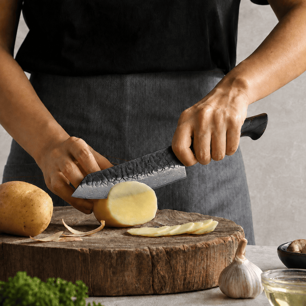 Meito Knives Kogarashi - Santoku Knife Damascus 5.7"